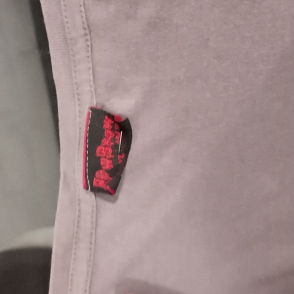 Low brow top. - Picture 3 of 4